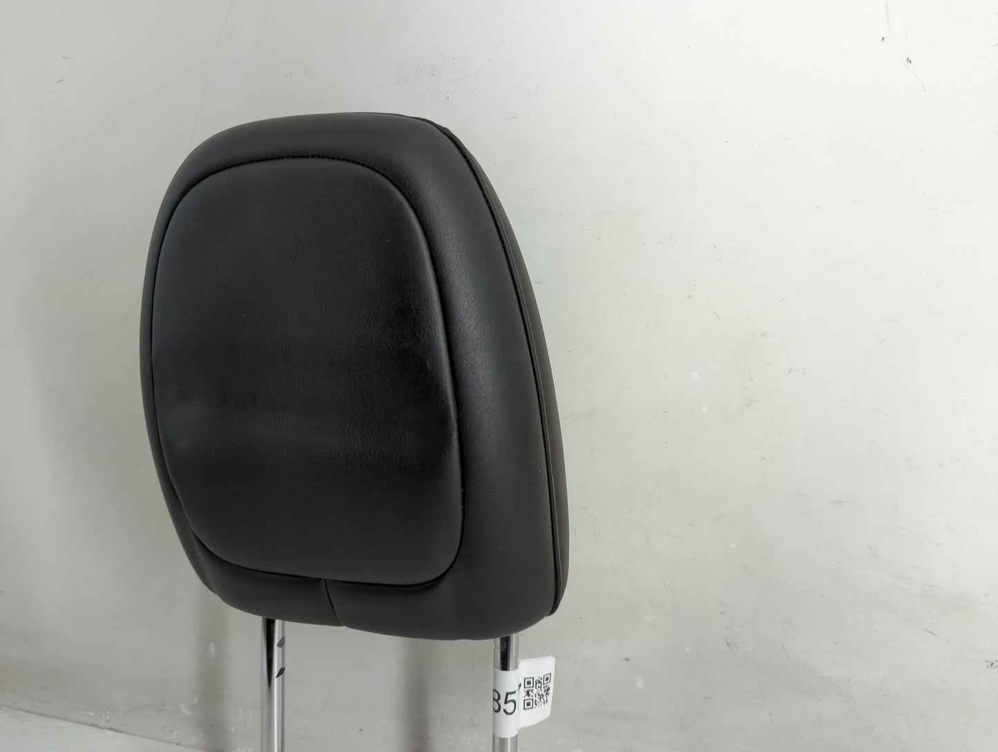 2015-2022 Jeep Cherokee Headrest Head Rest Rear Seat Fits Fits 2015 2016 2017 2018 2019 2020 2021 2022 OEM Used Auto Parts -
