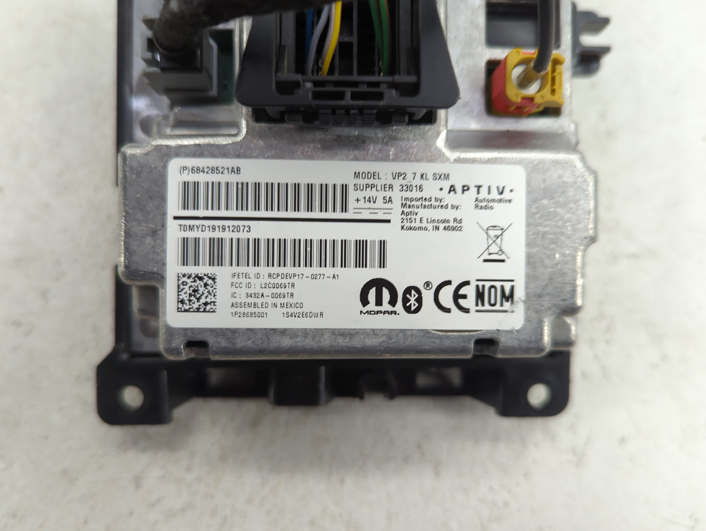 2020 Jeep Cherokee Radio AM FM Cd Player Receiver Replacement P/N:68428521AB Fits OEM Used Auto Parts - Oemusedautoparts1.co