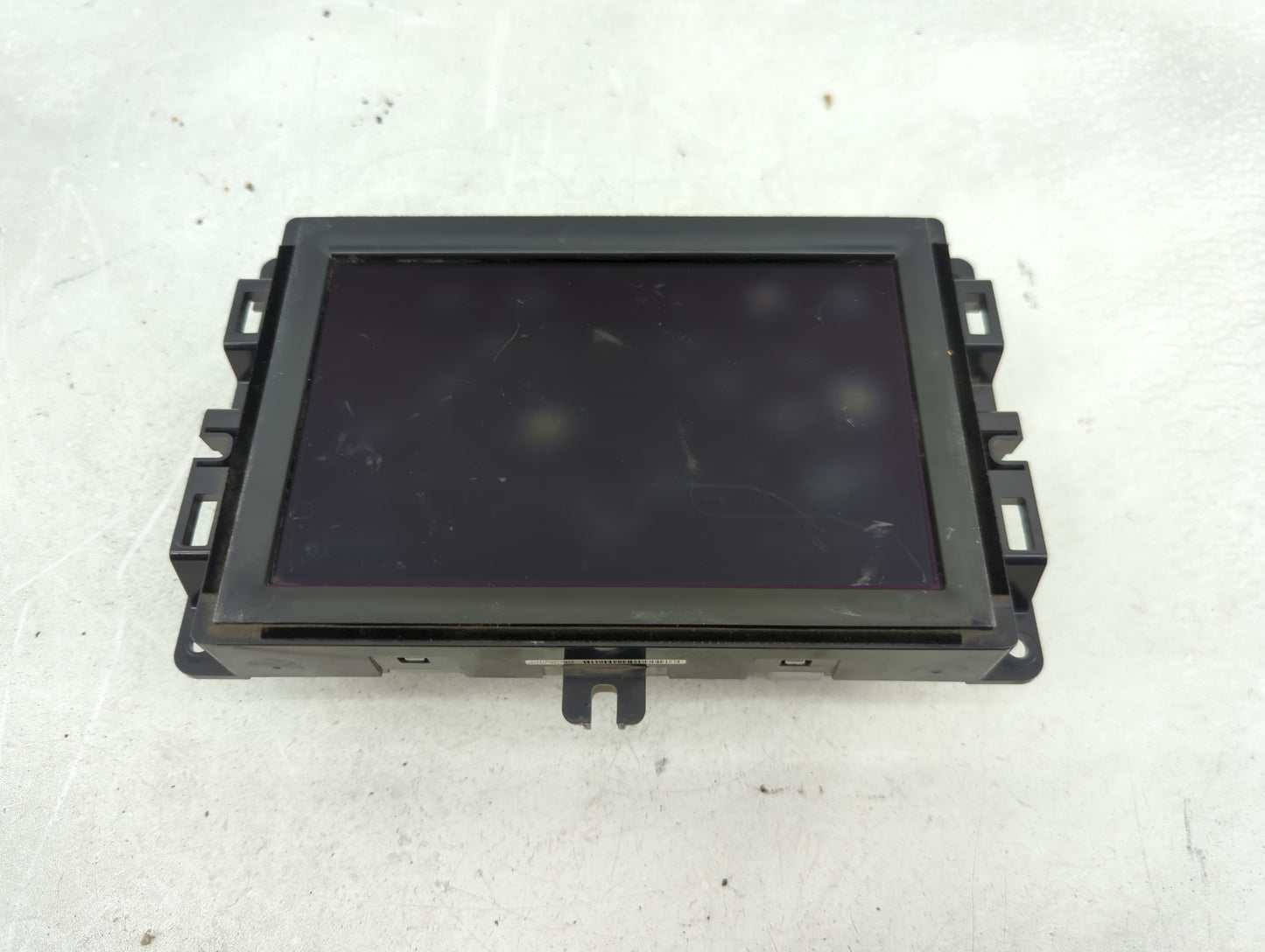 2020 Jeep Cherokee Information Display Screen - Oemusedautoparts1.com