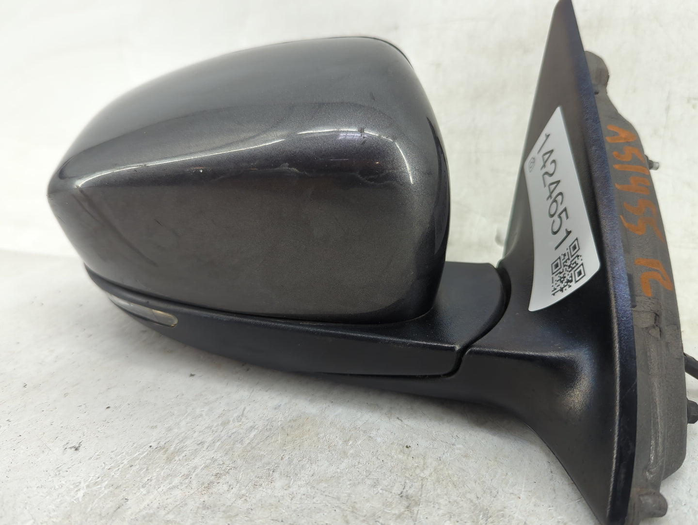 2014-2021 Jeep Cherokee Passenger Side View Mirror - Right Door Mirror OEM Used - Oemusedautoparts1.com