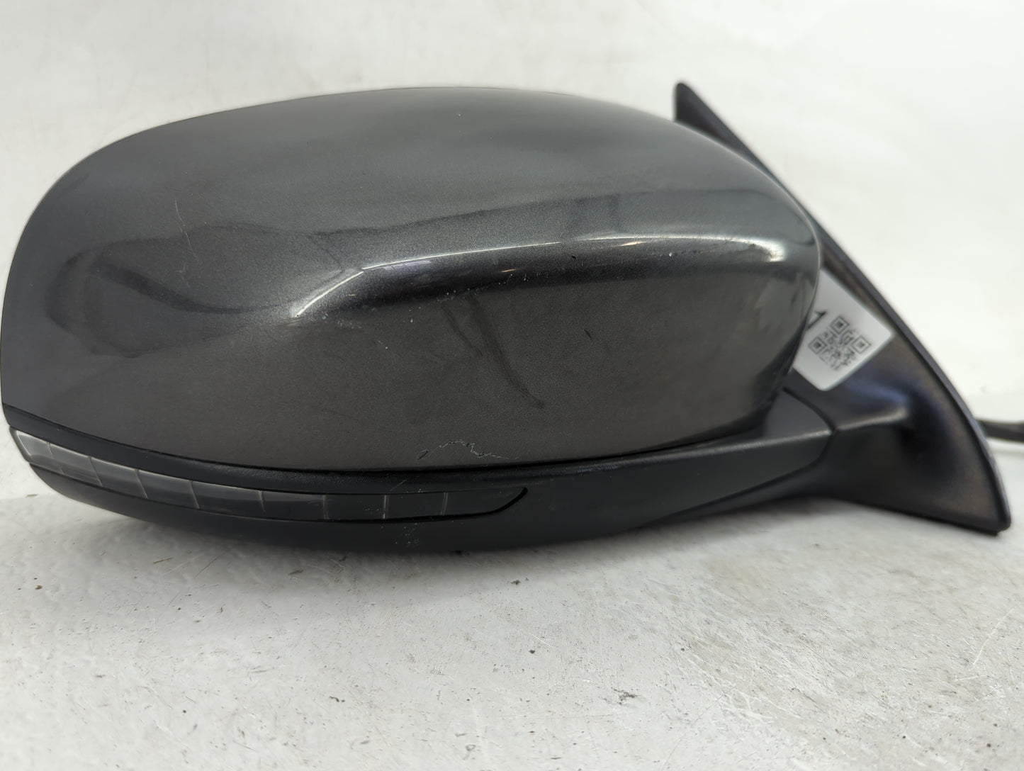 2014-2021 Jeep Cherokee Passenger Side View Mirror - Right Door Mirror OEM Used - Oemusedautoparts1.com