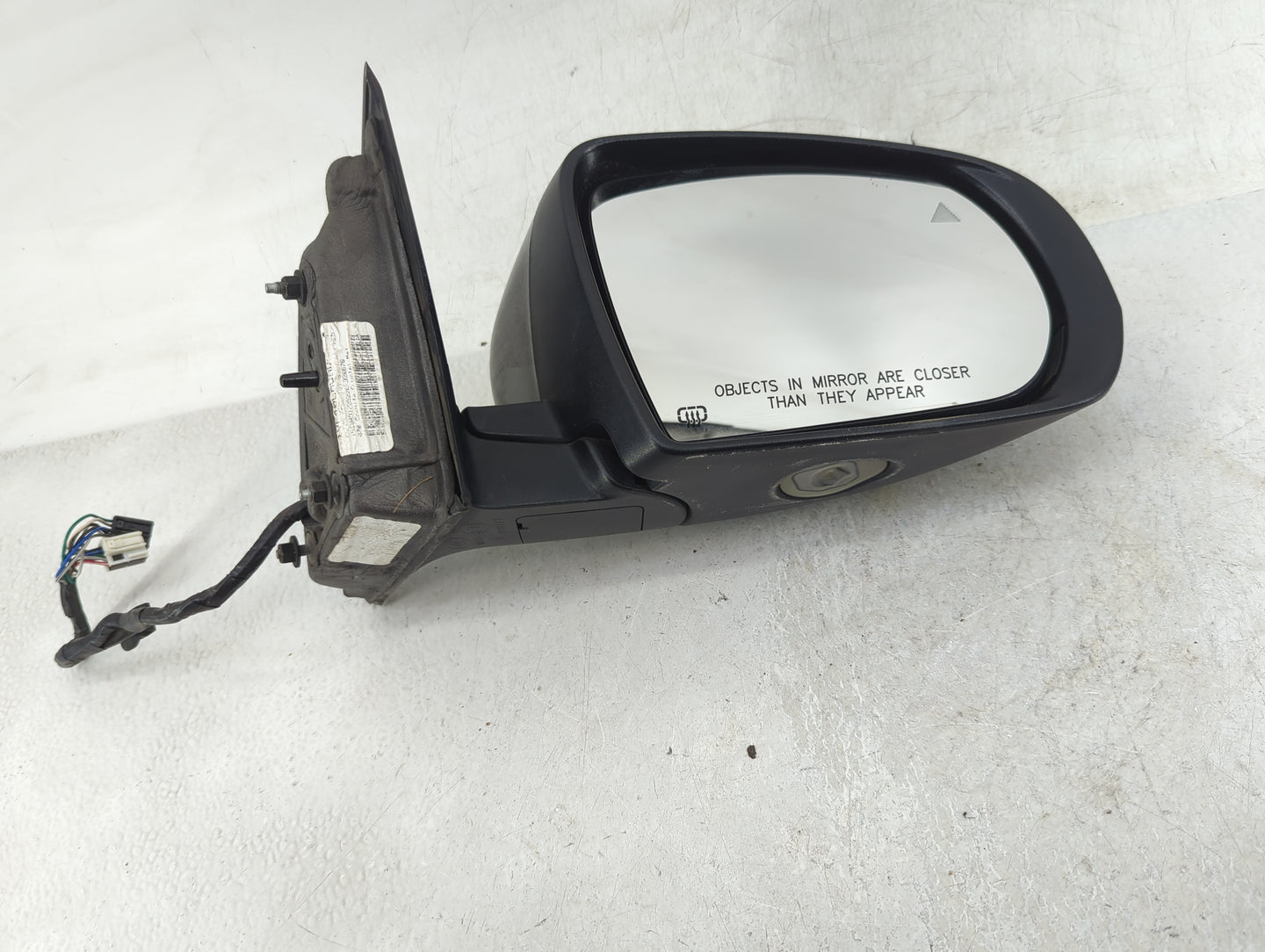 2014-2021 Jeep Cherokee Passenger Side View Mirror - Right Door Mirror OEM Used - Oemusedautoparts1.com