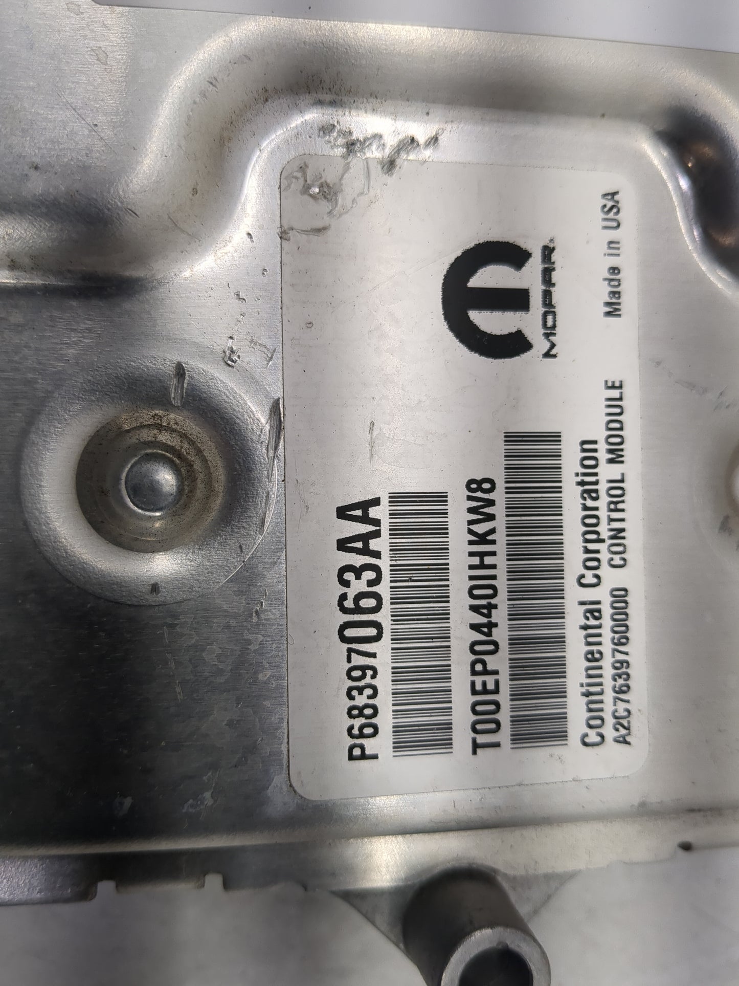 2019-2020 Jeep Cherokee PCM Engine Control Computer ECU ECM PCU OEM P/N:P68447030AF P68397063AA Fits Fits 2019 2020 OEM Used