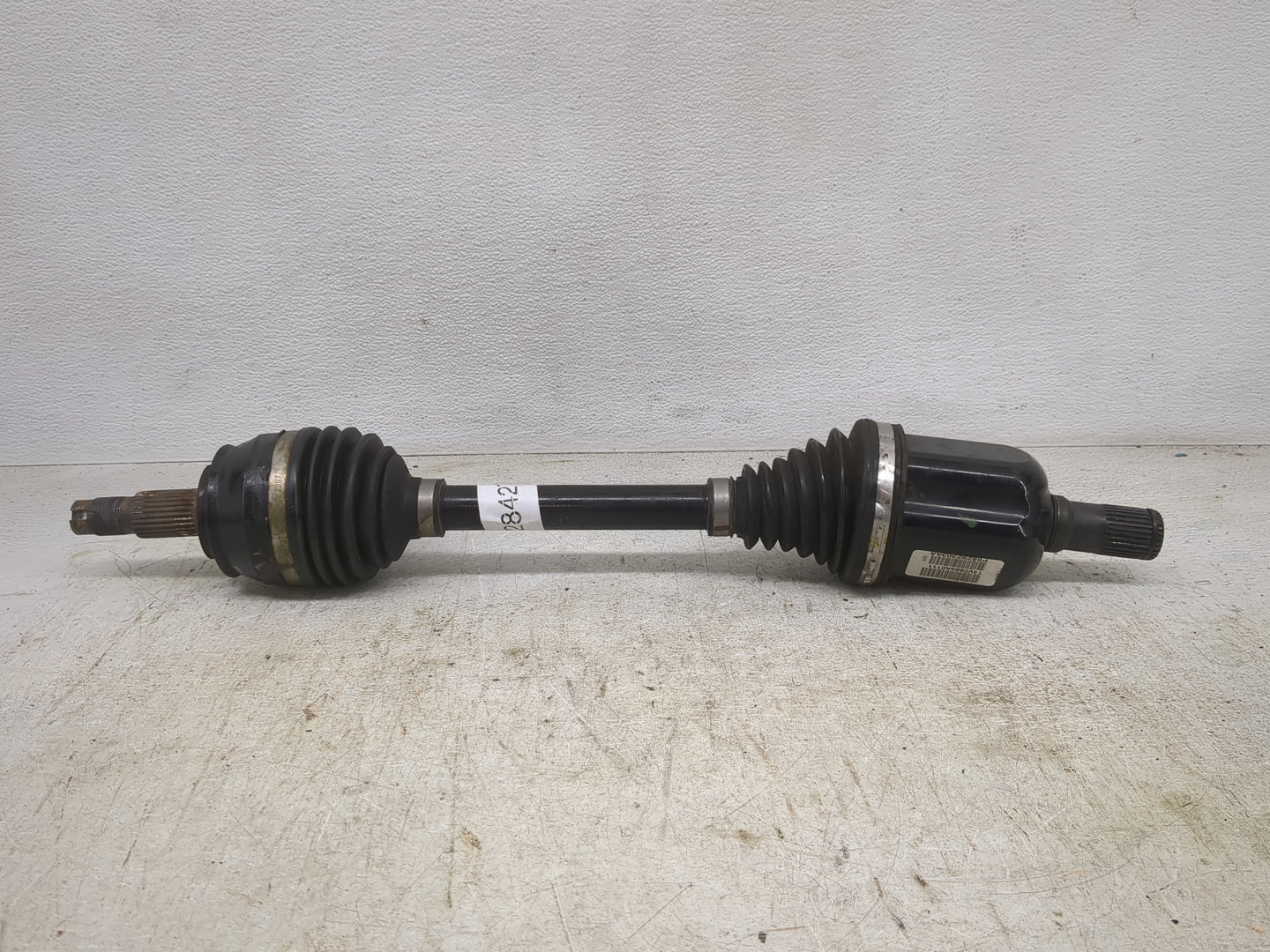 2019-2021 Jeep Cherokee Axle Shaft Front Driver Cv C/v - Oemusedautoparts1.com