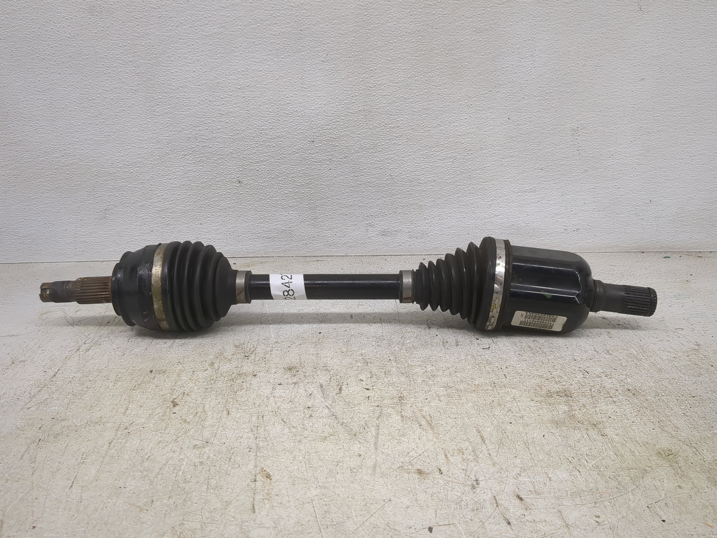2019-2021 Jeep Cherokee Axle Shaft Front Driver Cv C/v - Oemusedautoparts1.com