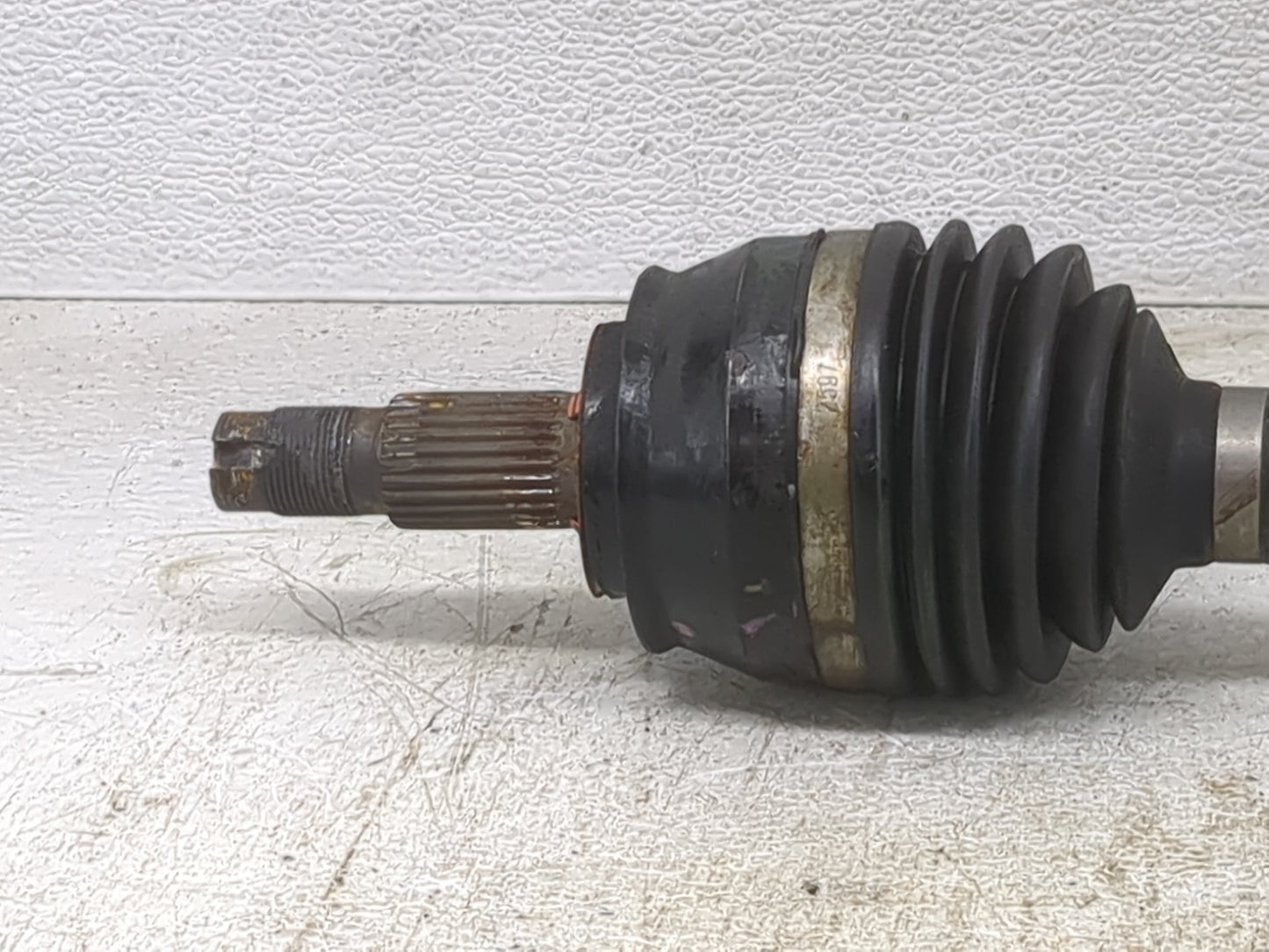 2019-2021 Jeep Cherokee Axle Shaft Front Driver Cv C/v - Oemusedautoparts1.com