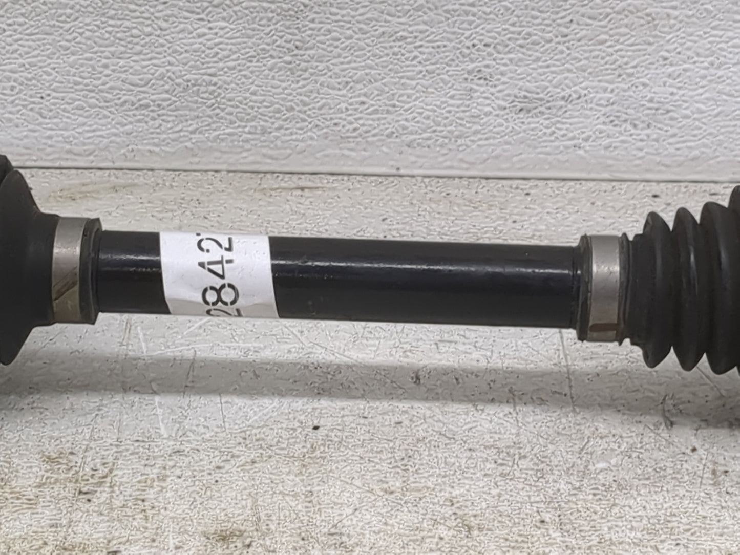 2019-2021 Jeep Cherokee Axle Shaft Front Driver Cv C/v - Oemusedautoparts1.com