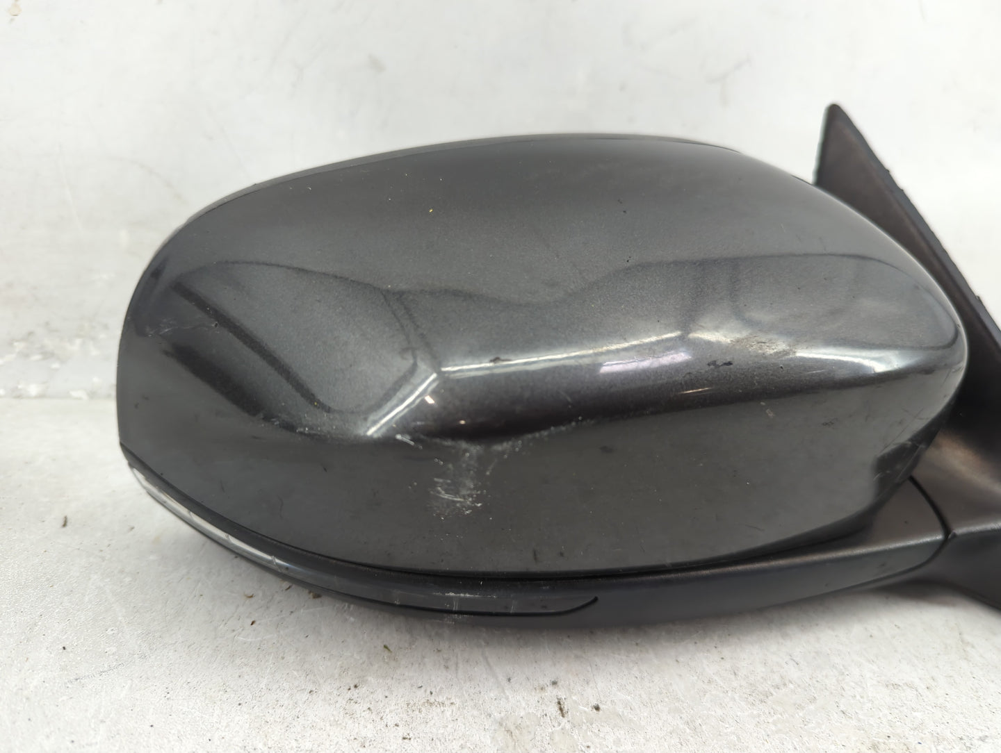 2014-2021 Jeep Cherokee Passenger Side View Mirror - Right Door Mirror OEM Used - Oemusedautoparts1.com