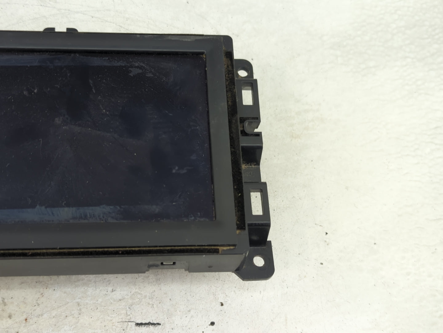 2020 Jeep Cherokee Information Display Screen - Oemusedautoparts1.com