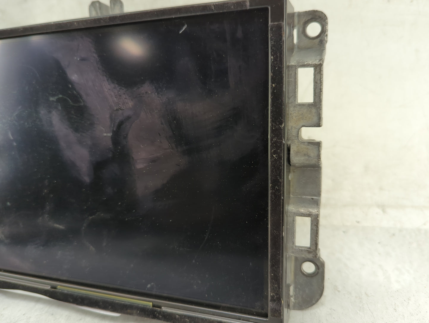 2020 Jeep Cherokee Radio AM FM Cd Player Receiver Replacement P/N:68461732AA Fits OEM Used Auto Parts - Oemusedautoparts1.co