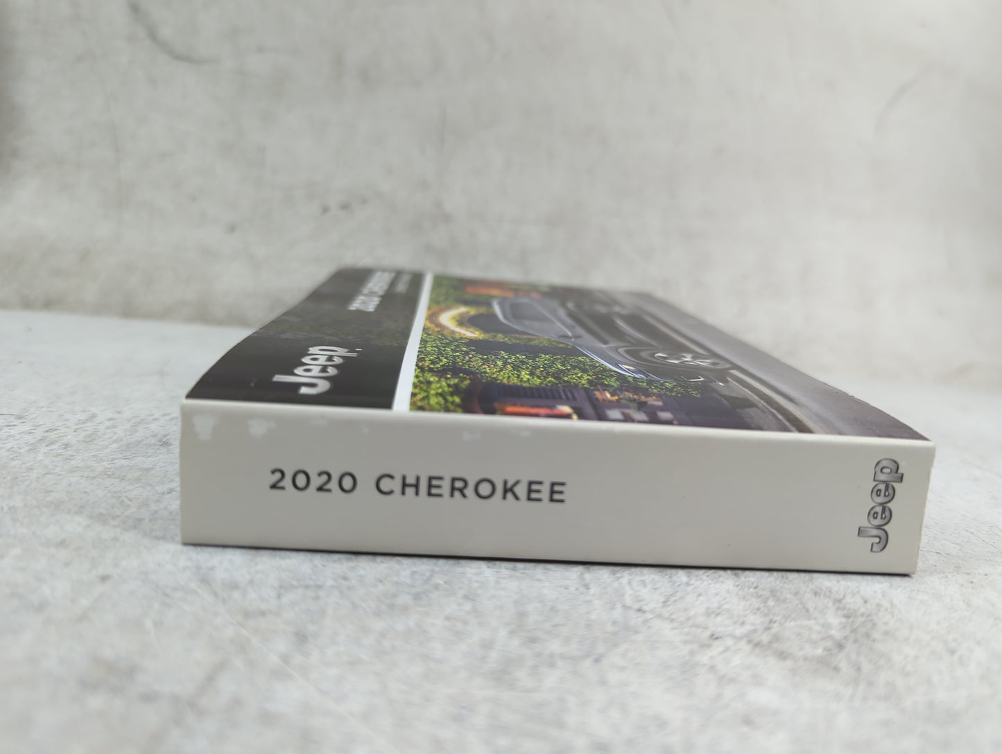 2020 Jeep Cherokee Owners Manual Book Guide P/N:20_KL_OM_EN_USC_N OEM Used Auto Parts - Oemusedautoparts1.com