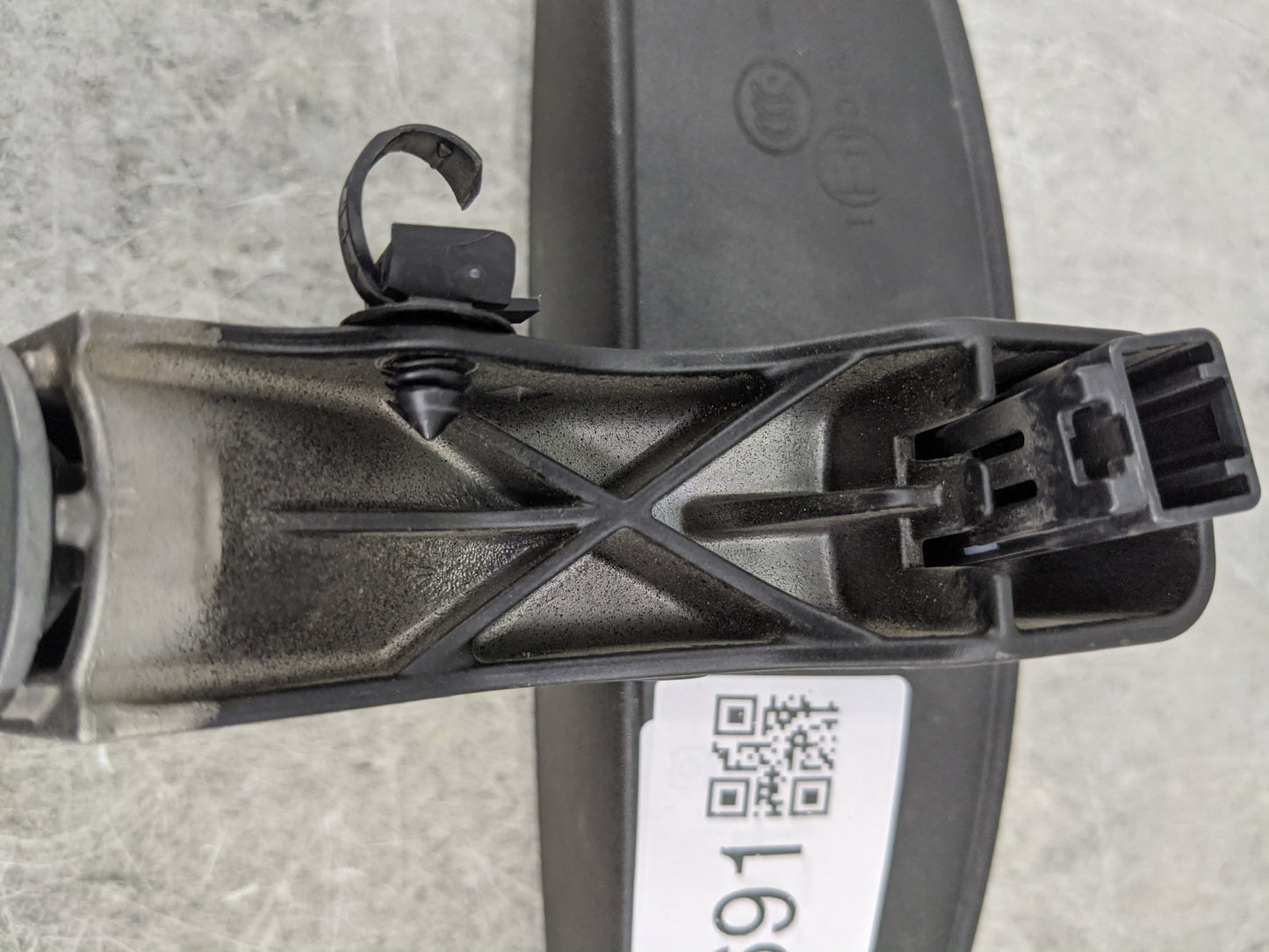 2019-2022 Jeep Cherokee Interior Rear View Mirror Replacement OEM P/N:68333760AA GNTX-1461, 048417 Fits Fits 2019 2020 2021 