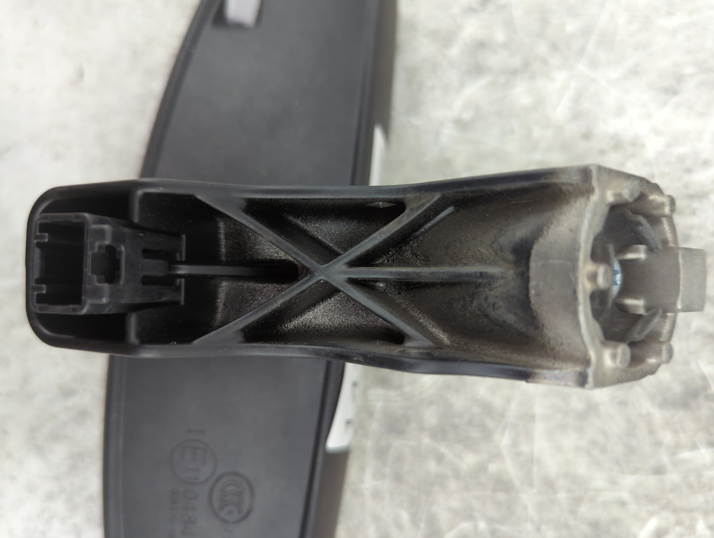 2019-2022 Jeep Cherokee Interior Rear View Mirror Replacement OEM P/N:GNTX-1461 68333752AN Fits Fits 2019 2020 2021 2022 OEM