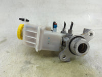 2019-2022 Jeep Cherokee Brake Master Cylinder 1490728 - Oemusedautoparts1.com