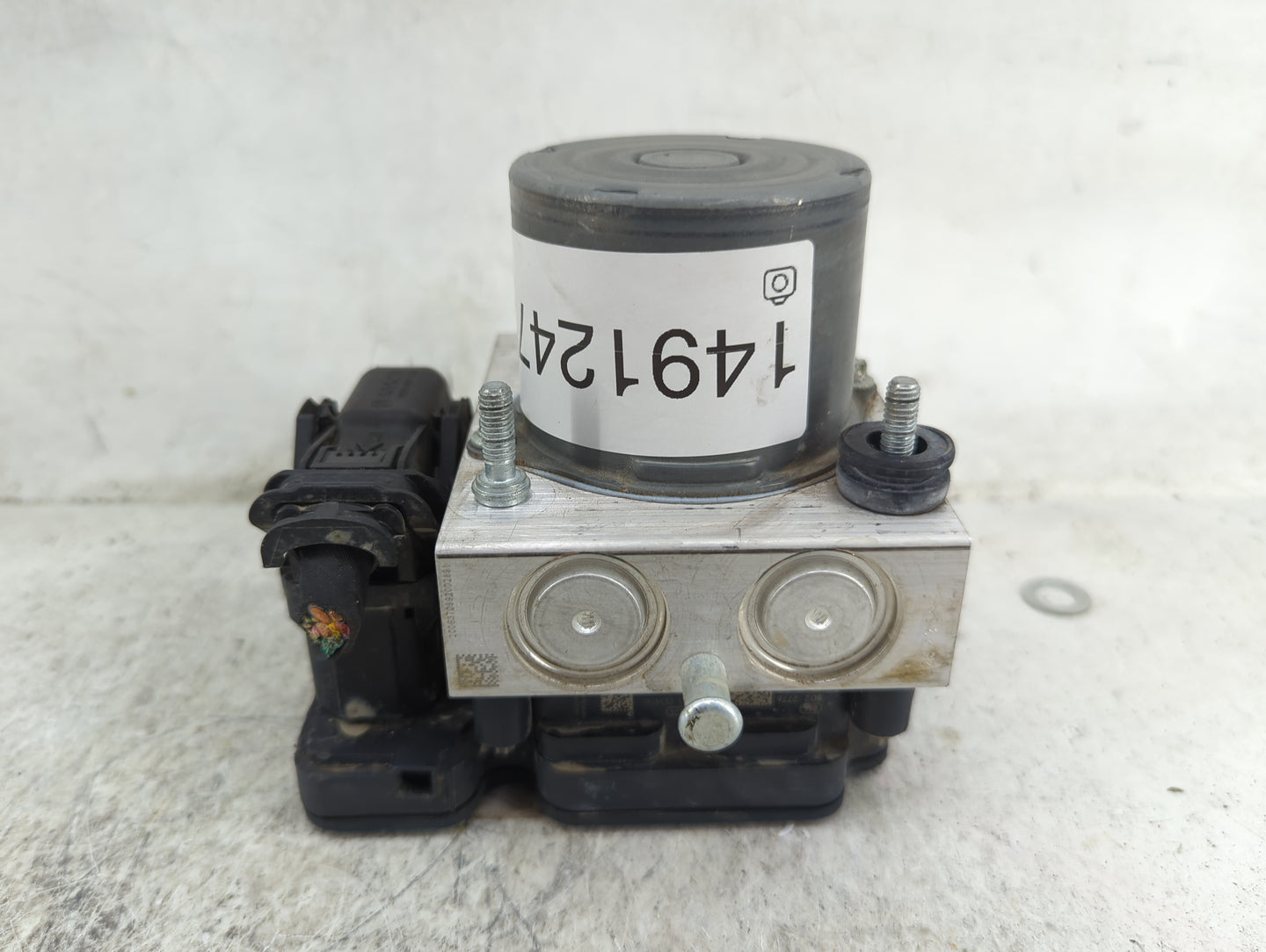 2020 Jeep Cherokee ABS Pump Control Module Replacement P/N:P68496260AB 68496260AB Fits OEM Used Auto Parts - Oemusedautopart
