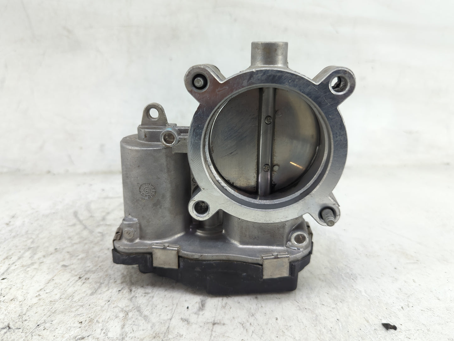 2020-2022 Jeep Cherokee Throttle Body P/N:04891970AC 05281796AC Fits Fits 2020 2021 2022 OEM Used Auto Parts - Oemusedautopa