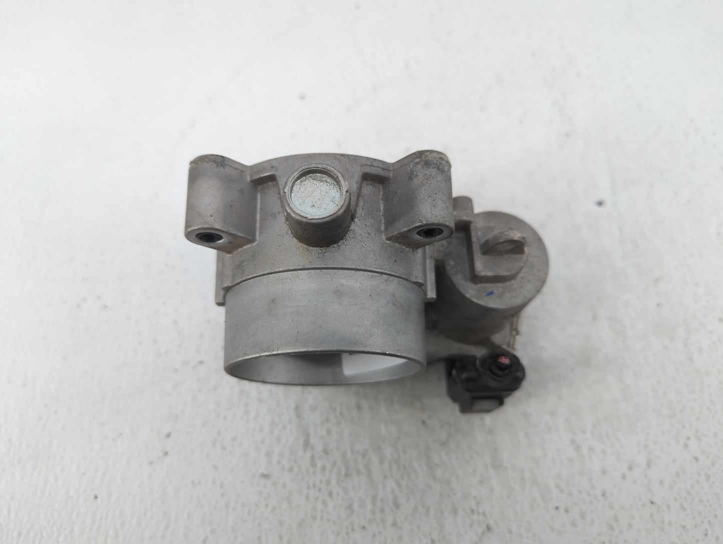2020-2022 Jeep Cherokee Throttle Body P/N:05281796AC 04891970A Fits Fits 2020 2021 2022 OEM Used Auto Parts - Oemusedautopar
