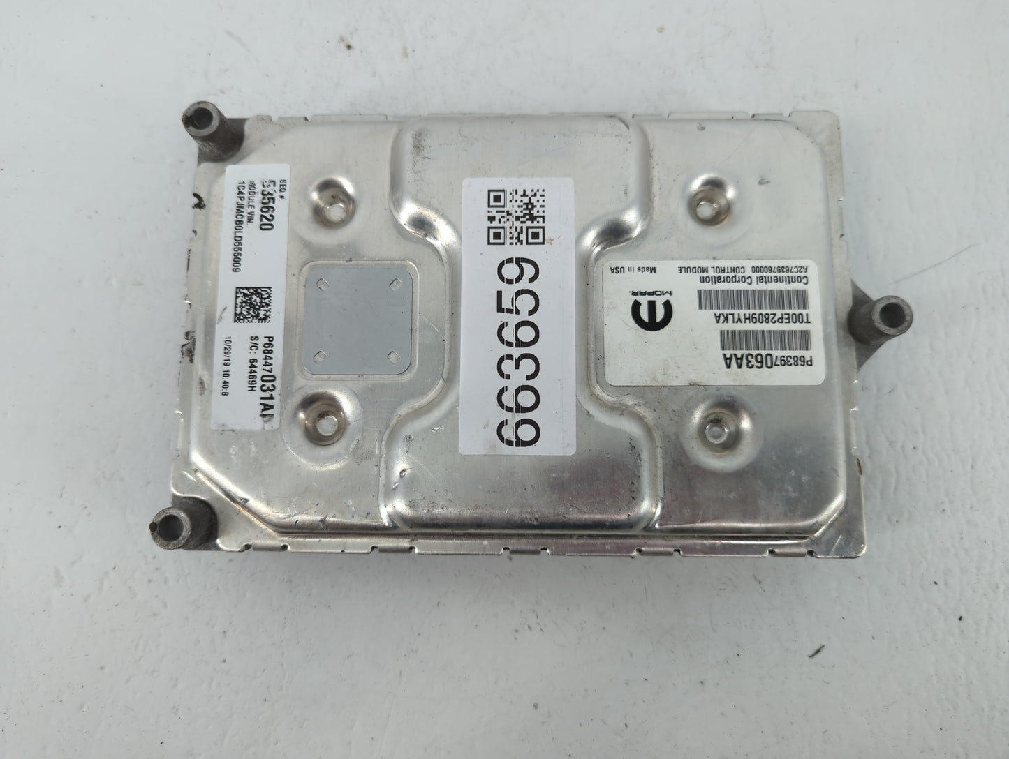 2019-2020 Jeep Cherokee PCM Engine Control Computer ECU ECM PCU OEM P/N:P68447031A P68397063AA Fits Fits 2019 2020 OEM Used 