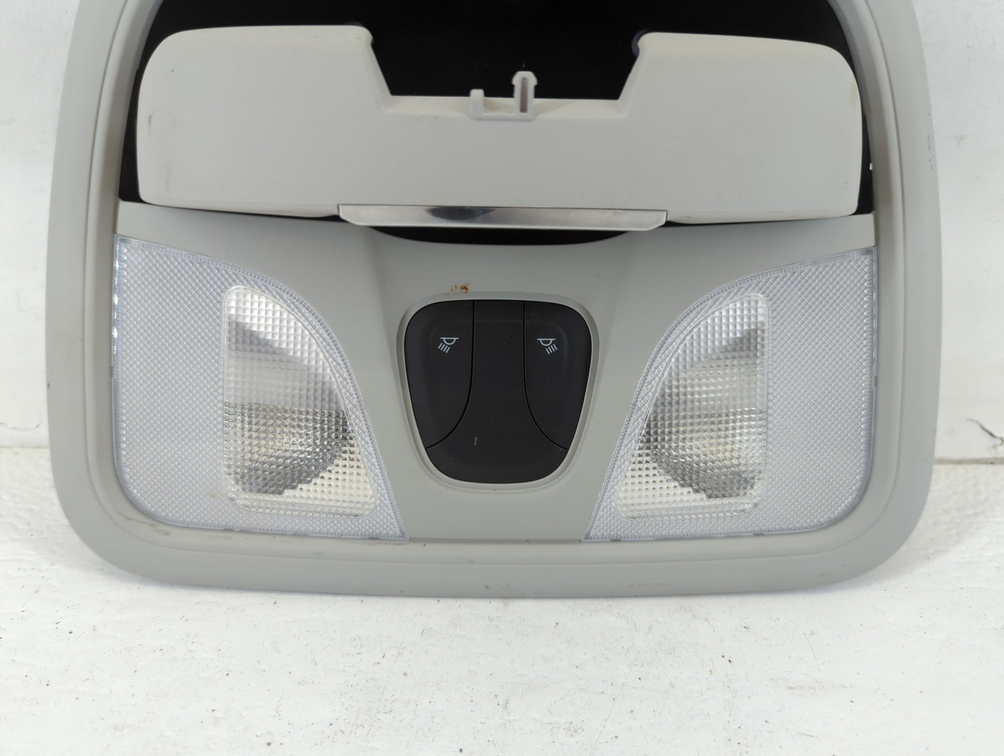 2020 Jeep Cherokee Overhead Roof Console - Oemusedautoparts1.com