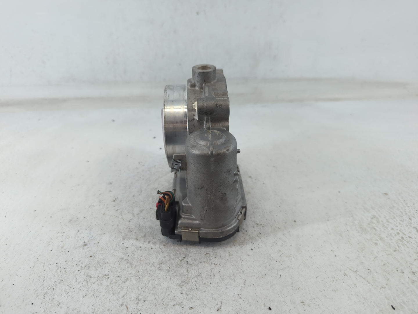 2014-2022 Jeep Cherokee Throttle Body P/N:0 280 750 770 05184349AE Fits OEM Used Auto Parts - Oemusedautoparts1.com