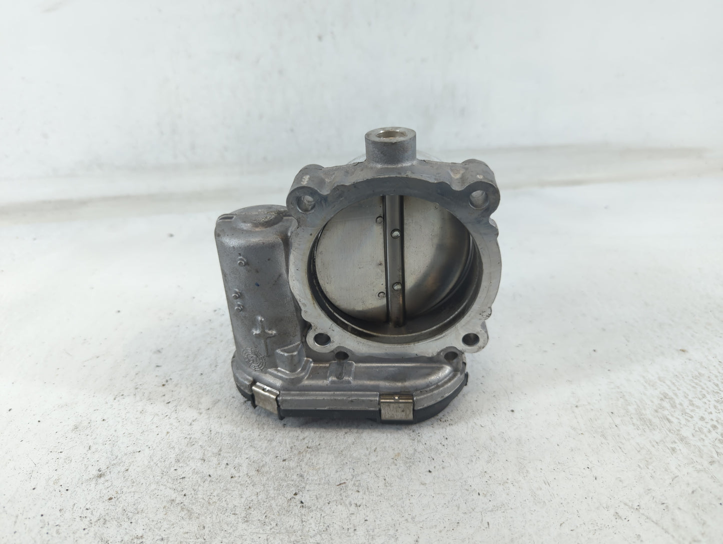 2014-2022 Jeep Cherokee Throttle Body P/N:0 280 750 770 05184349AE Fits OEM Used Auto Parts - Oemusedautoparts1.com