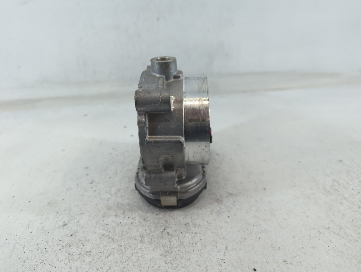 2014-2022 Jeep Cherokee Throttle Body P/N:0 280 750 770 05184349AE Fits OEM Used Auto Parts - Oemusedautoparts1.com