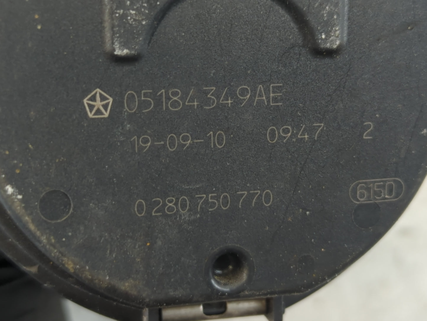 2014-2022 Jeep Cherokee Throttle Body P/N:0 280 750 770 05184349AE Fits OEM Used Auto Parts - Oemusedautoparts1.com
