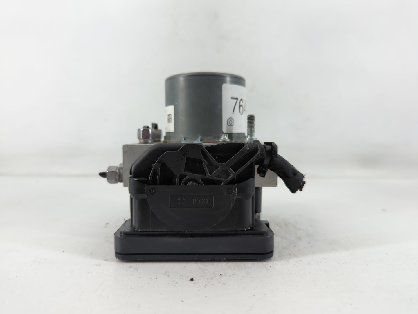 2020 Jeep Cherokee ABS Pump Control Module Replacement P/N:3482320 Fits OEM Used Auto Parts - Oemusedautoparts1.com