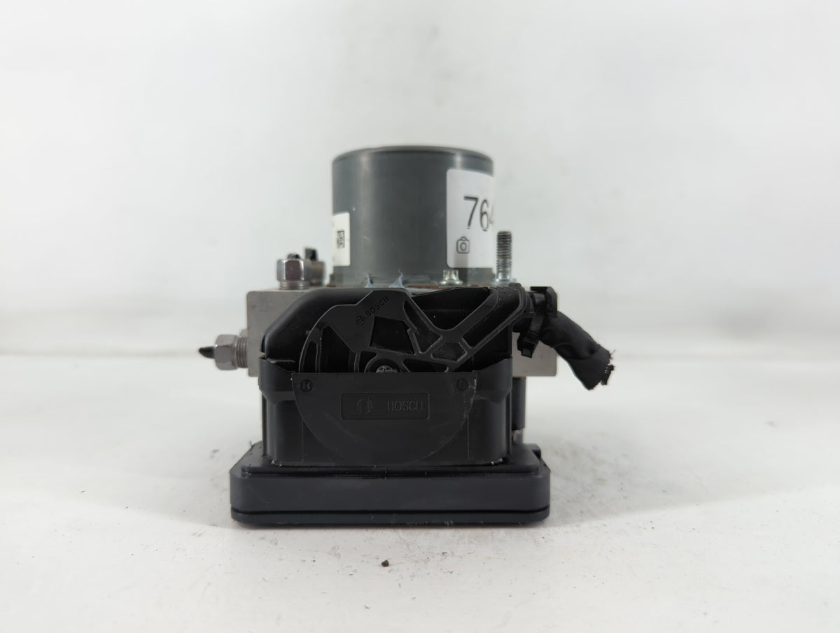 2020 Jeep Cherokee Anti-Lock Brake ABS Pump Module Actuator OEM P/N:3482320 Fits OEM Used Auto Parts - Oemusedautoparts1.com