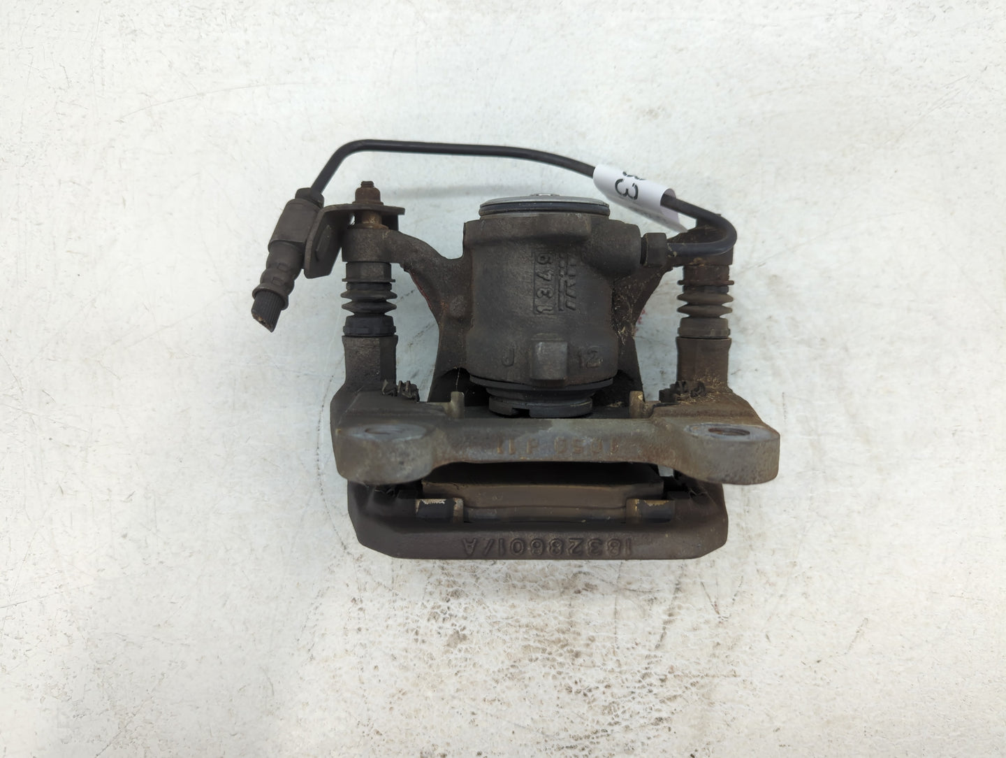 2014-2020 Jeep Cherokee Front Passenger Right Brake Caliper - Oemusedautoparts1.com