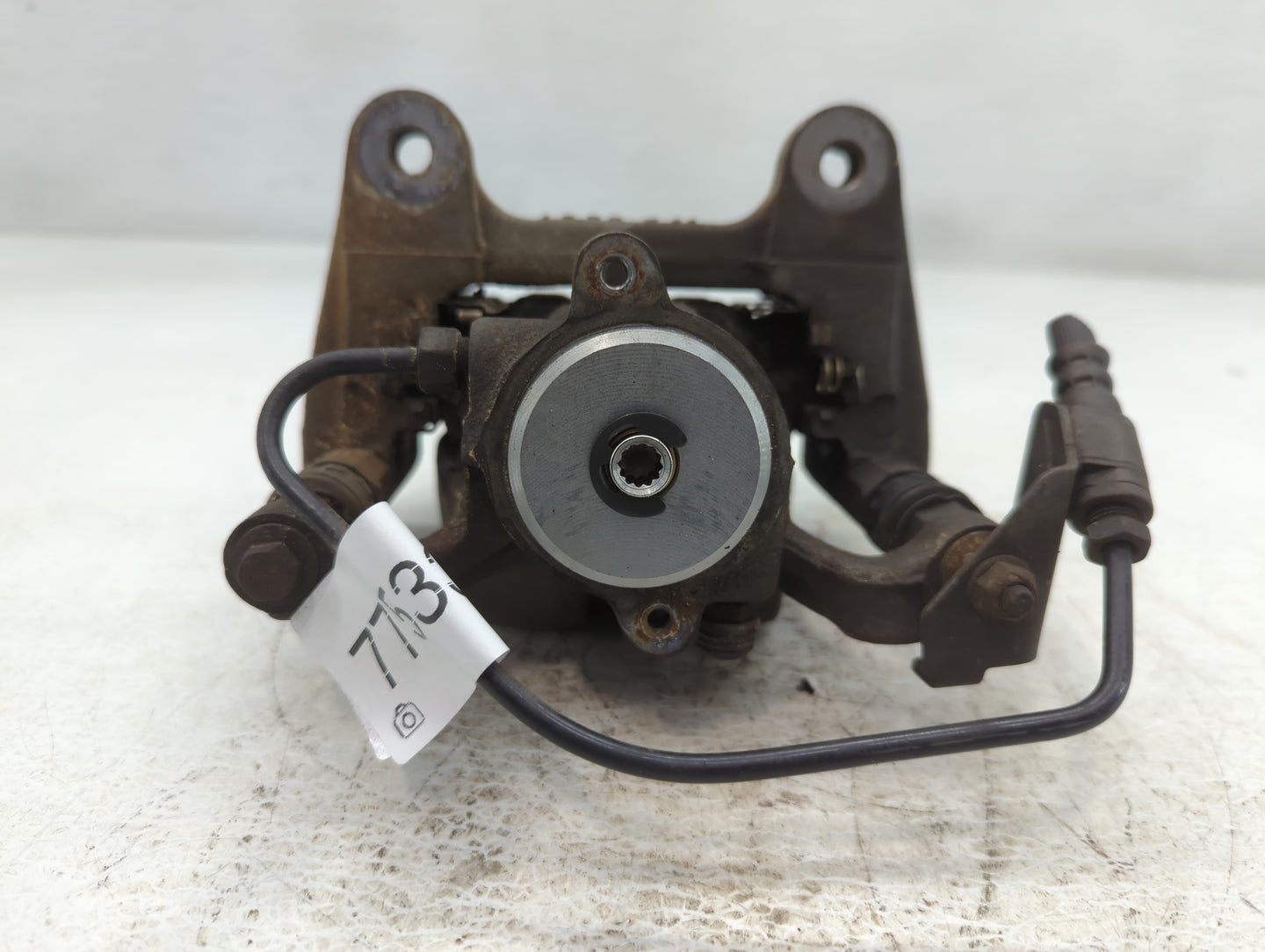 2014-2020 Jeep Cherokee Front Passenger Right Brake Caliper - Oemusedautoparts1.com