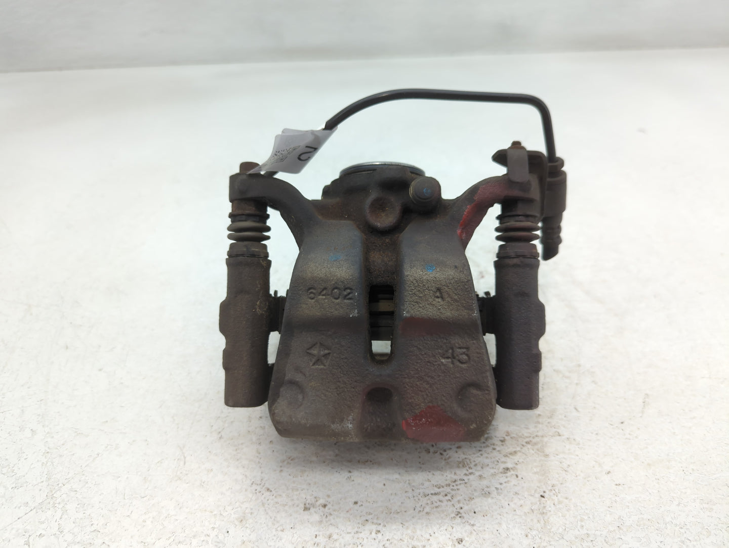 2014-2020 Jeep Cherokee Front Passenger Right Brake Caliper - Oemusedautoparts1.com