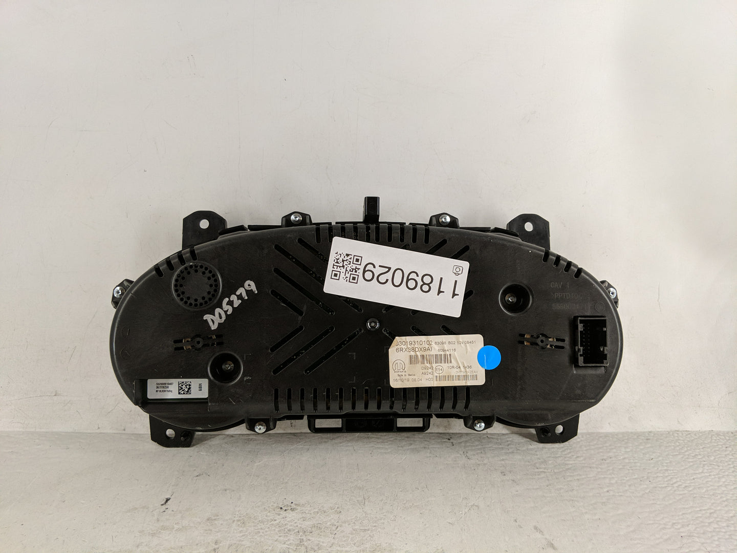 2020 Jeep Compass Instrument Cluster Speedometer Gauges P/N:E1410R-04 Fits OEM Used Auto Parts - Oemusedautoparts1.com