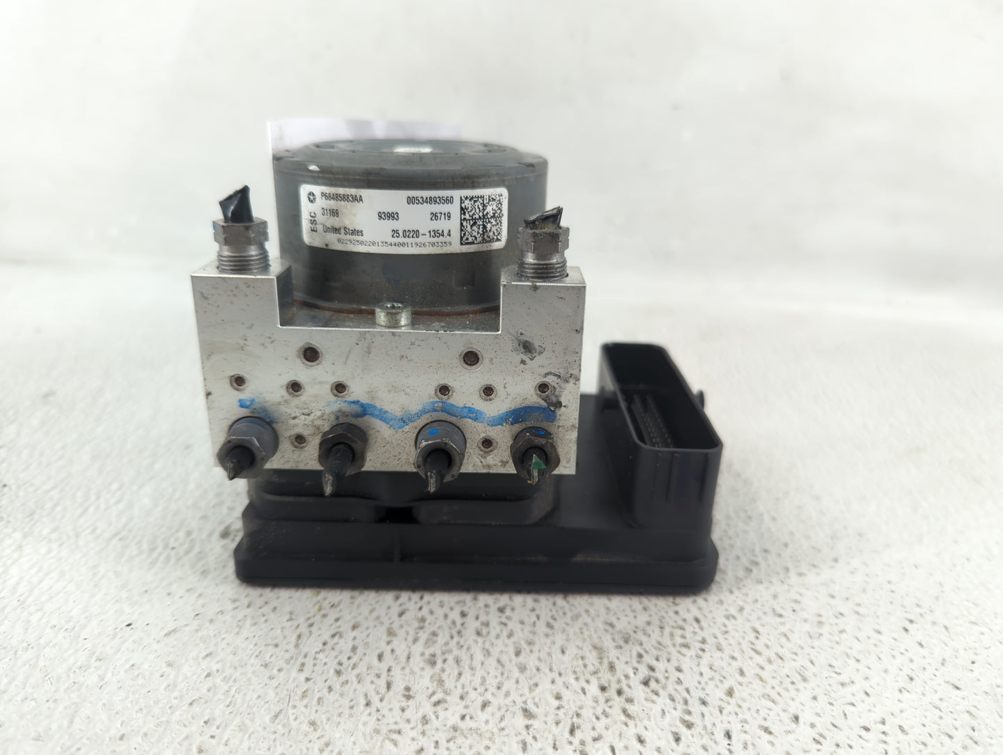 2020 Jeep Compass ABS Pump Control Module Replacement P/N:P68485883AA Fits OEM Used Auto Parts - Oemusedautoparts1.com