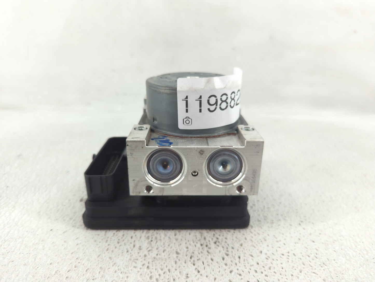 2020 Jeep Compass ABS Pump Control Module Replacement P/N:P68485883AA Fits OEM Used Auto Parts - Oemusedautoparts1.com
