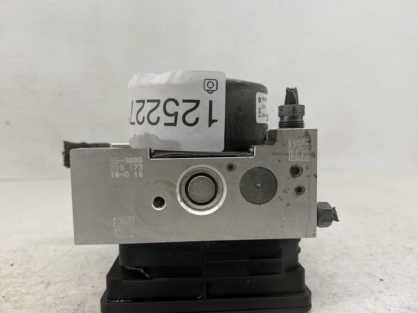 2020 Jeep Compass ABS Pump Control Module Replacement Fits OEM Used Auto Parts - Oemusedautoparts1.com