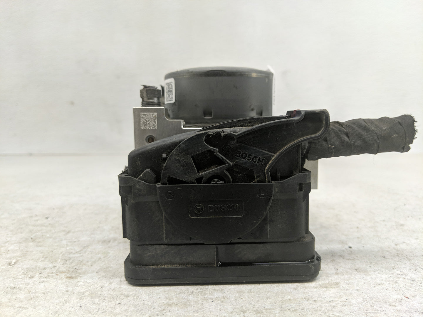 2020 Jeep Compass ABS Pump Control Module Replacement Fits OEM Used Auto Parts - Oemusedautoparts1.com