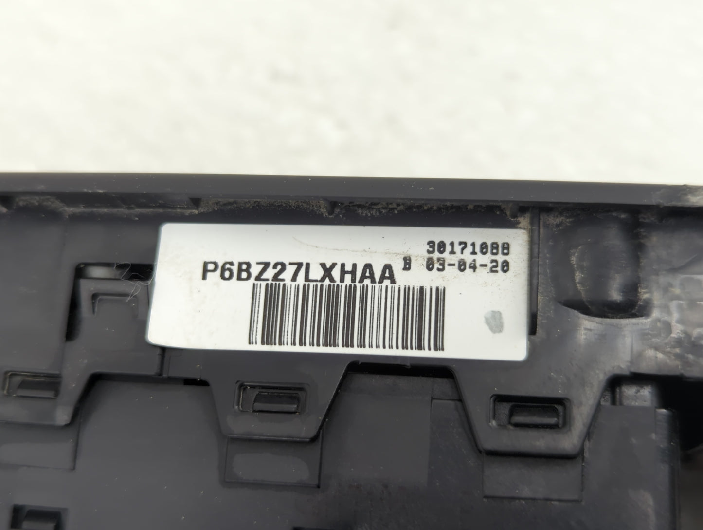 2020 Jeep Compass Master Power Window Switch Replacement Driver Side Left P/N:6BZ27LXHAA Fits OEM Used Auto Parts - Oemuseda