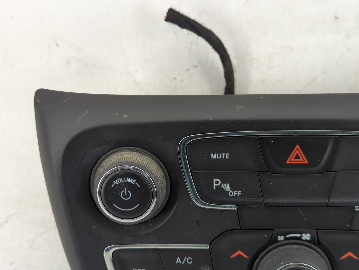 2020 Jeep Compass Climate Control Module Temperature AC/Heater Replacement Fits OEM Used Auto Parts - Oemusedautoparts1.com