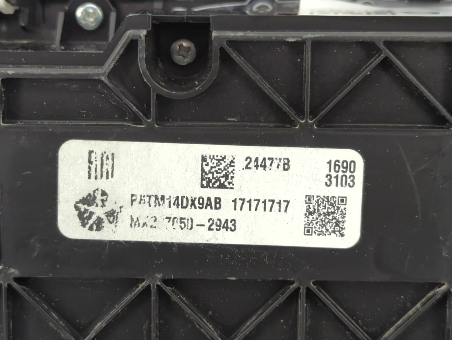 2020 Jeep Compass Climate Control Module Temperature AC/Heater Replacement Fits OEM Used Auto Parts - Oemusedautoparts1.com