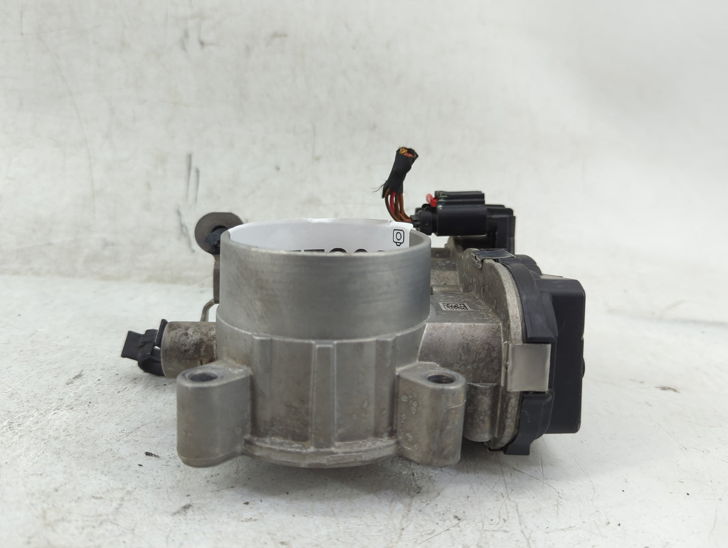 2017-2022 Jeep Compass Throttle Body P/N:04891970AC Fits Fits 2014 2015 2016 2017 2018 2019 2020 2021 2022 OEM Used Auto Par