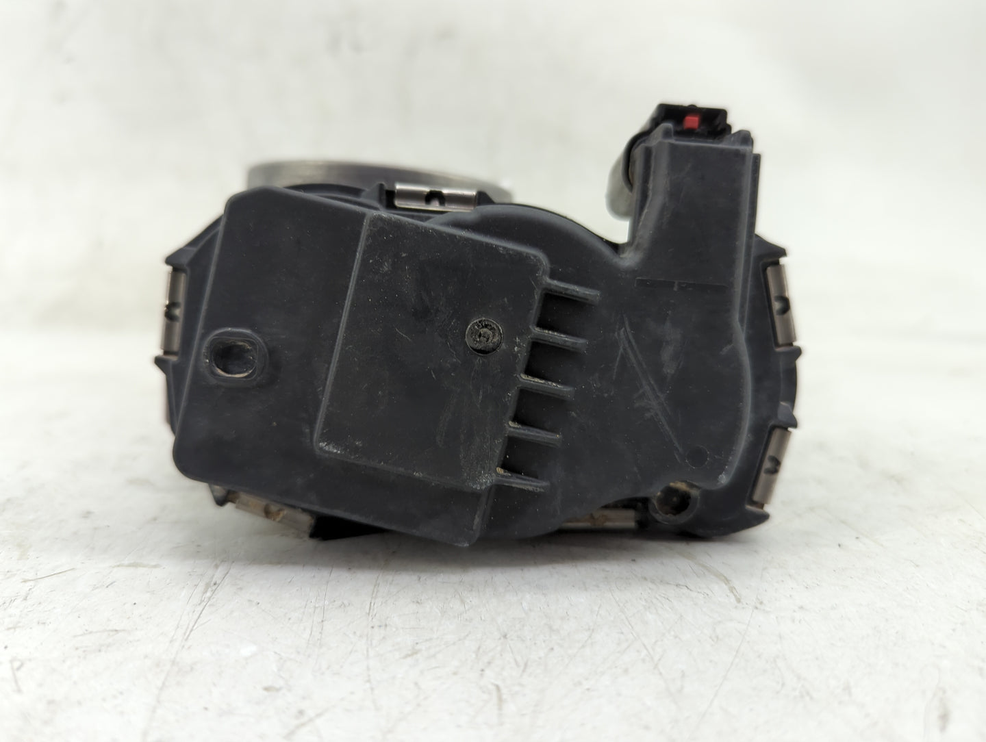 2017-2022 Jeep Compass Throttle Body P/N:04891970AC Fits Fits 2014 2015 2016 2017 2018 2019 2020 2021 2022 OEM Used Auto Par