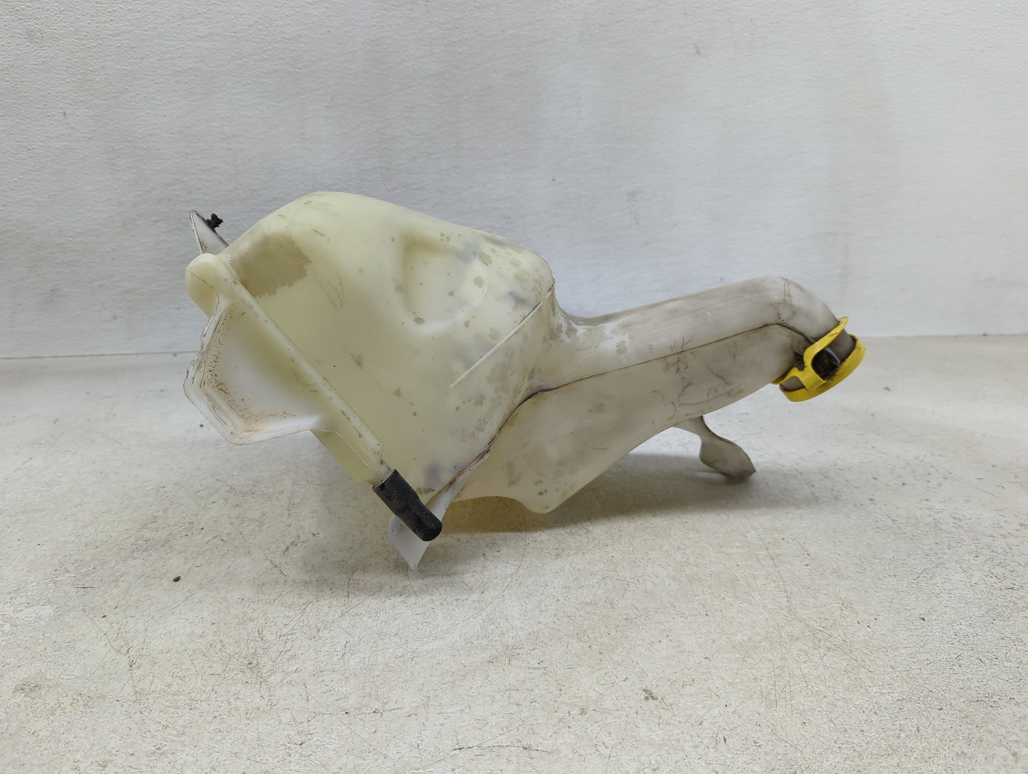 2020 Jeep Compass Windshield Washer Fluid Reservoir Bottle Oem - Oemusedautoparts1.com