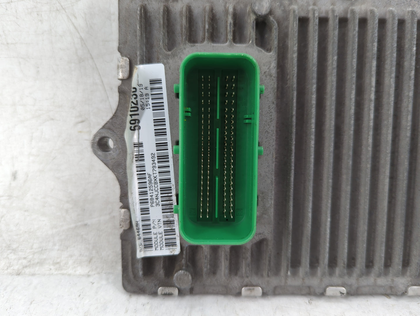 2020 Jeep Compass PCM Engine Control Computer ECU ECM PCU OEM P/N:68342095AA Fits OEM Used Auto Parts - Oemusedautoparts1.co