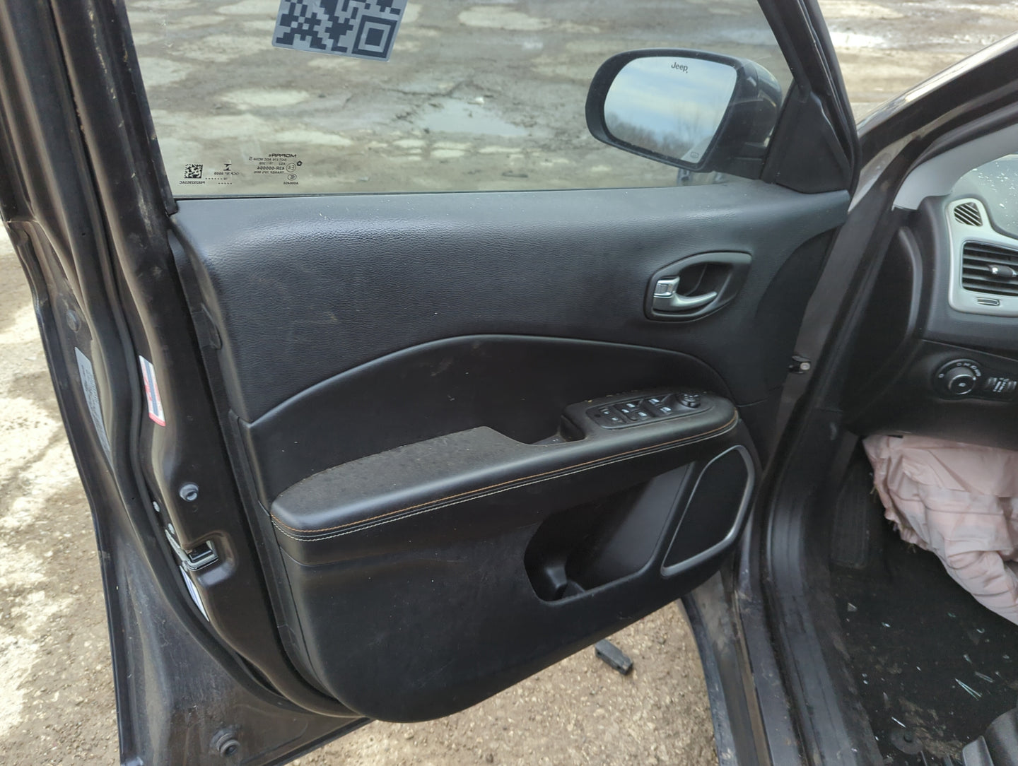 2020 Jeep Compass Front Left Driver Interior Door Panel Trim 1397748 - Oemusedautoparts1.com