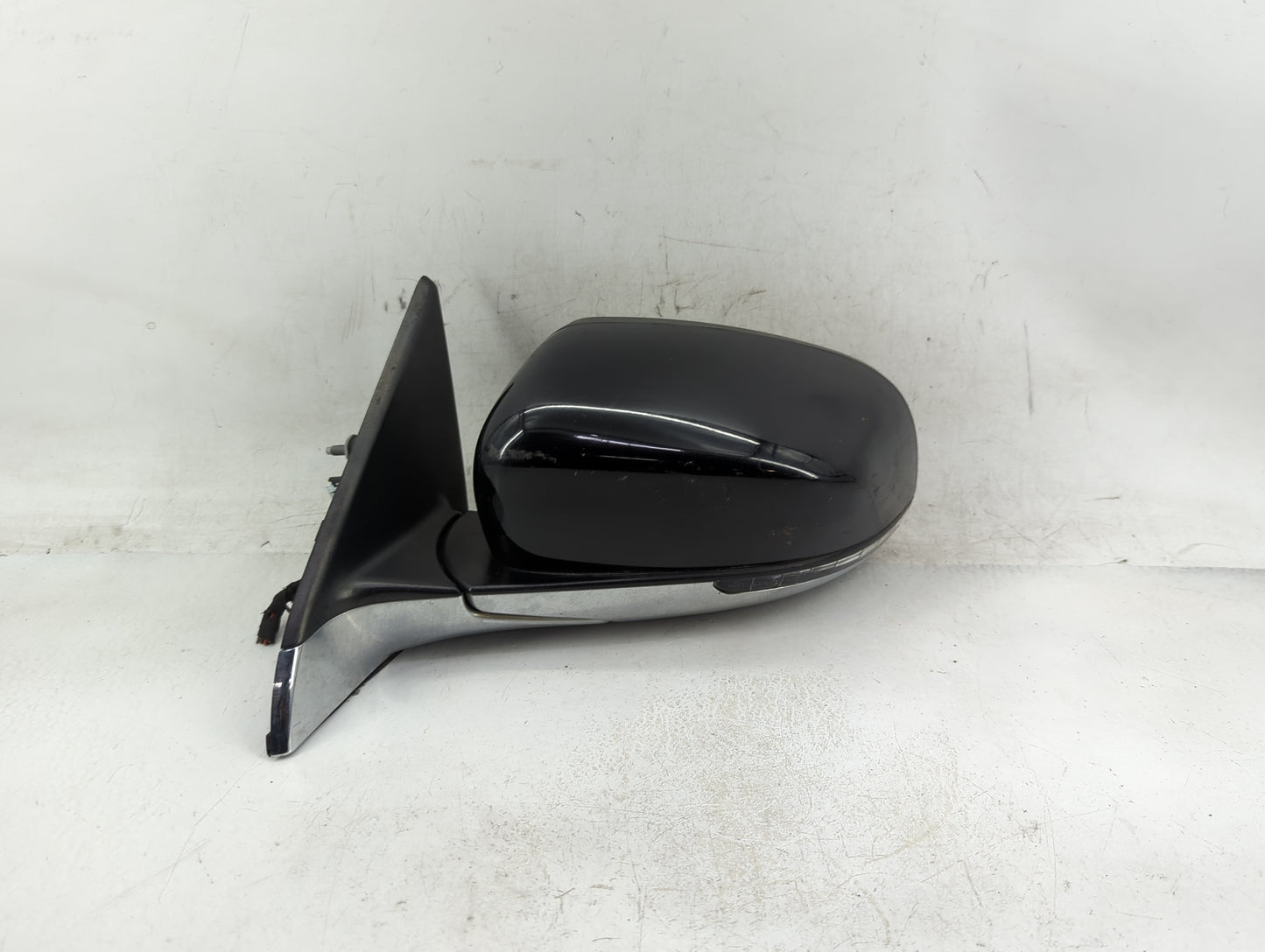 2020 Jeep Compass Driver Side View Mirror - Left Door Mirror OEM Used - Oemusedautoparts1.com
