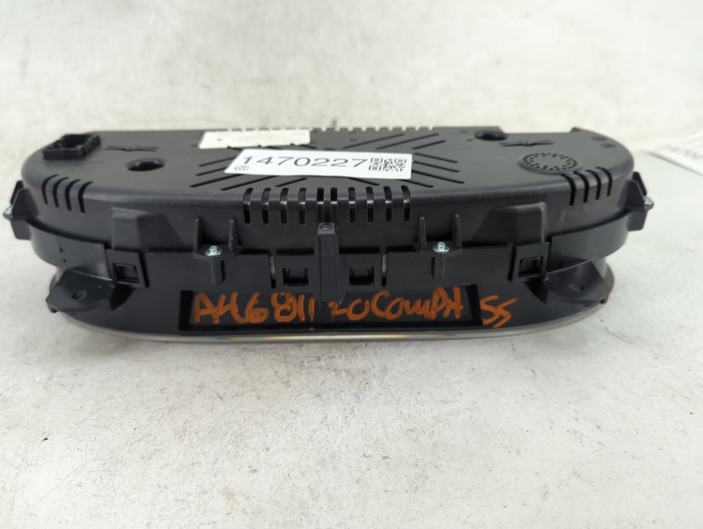 2020 Jeep Compass Instrument Cluster Speedometer Gauges P/N:50301547010D 6RX36DX9A1 Miles:42K Fits OEM Used Auto Parts - Oem