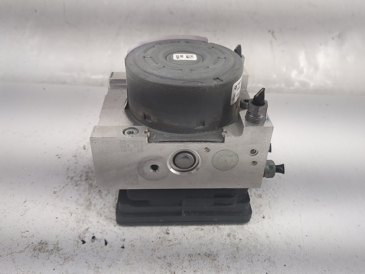 2017-2018 Jeep Compass Anti-Lock Brake ABS Pump Module Actuator OEM P/N:P68485883AA 00534893560, 28559004413 Fits Fits 2017 