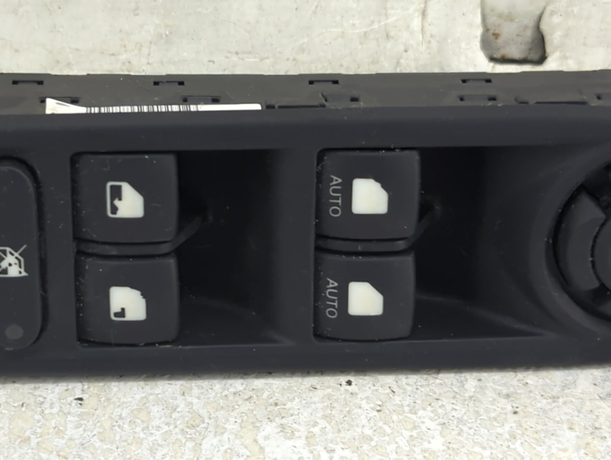 2017-2021 Jeep Compass Master Power Window Switch Replacement Driver Side Left P/N:P6BZ27LXHAA Fits Fits 2017 2018 2019 2020