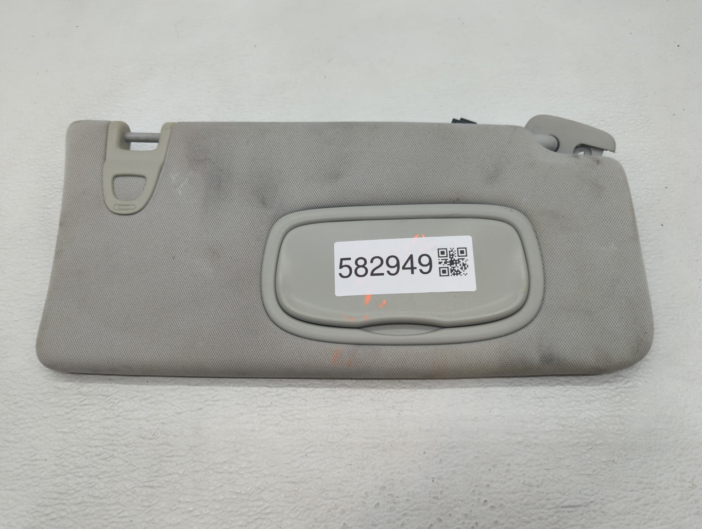 2020 Jeep Compass Sun Visor Shade Replacement Passenger Right Mirror Fits OEM Used Auto Parts - Oemusedautoparts1.com
